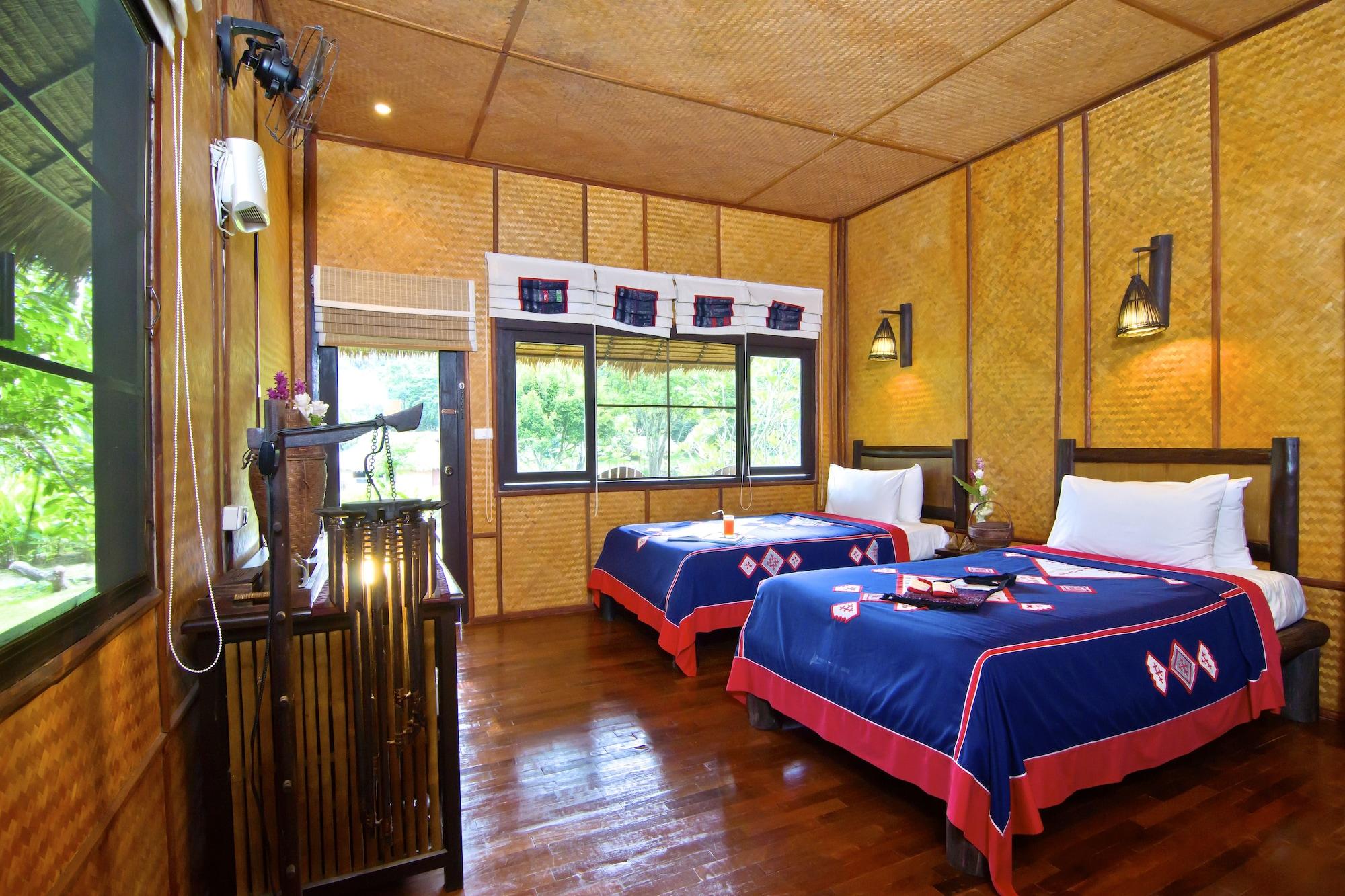 Hmong Hilltribe Lodge Mae Rim Εξωτερικό φωτογραφία