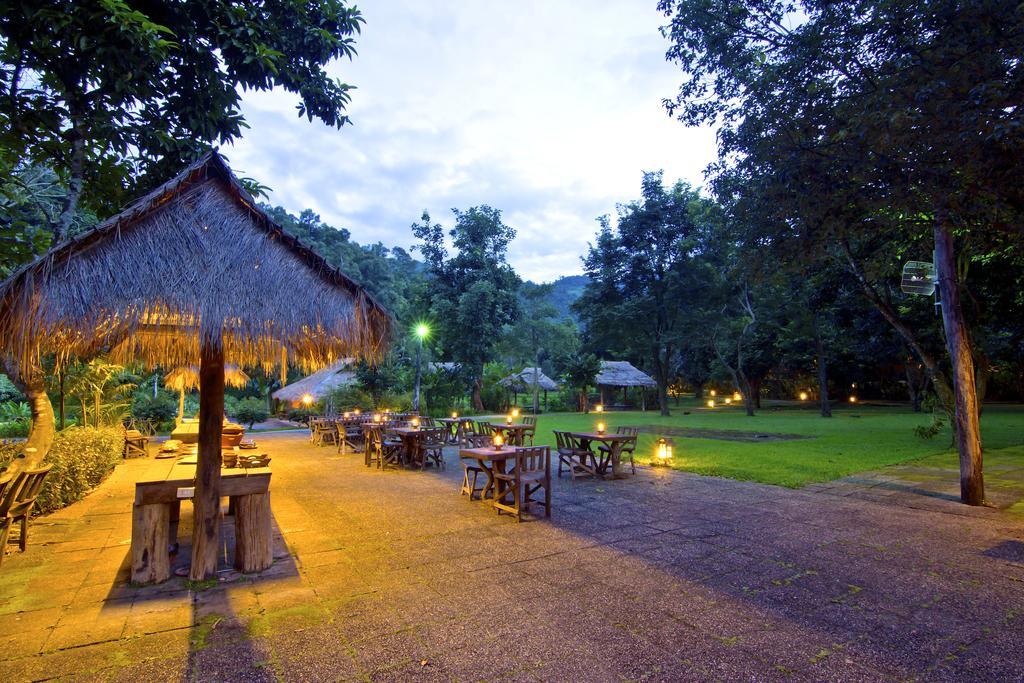 Hmong Hilltribe Lodge Mae Rim Εξωτερικό φωτογραφία