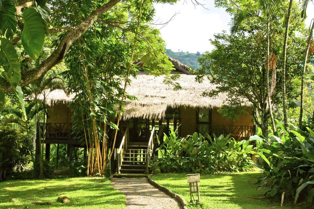 Hmong Hilltribe Lodge Mae Rim Εξωτερικό φωτογραφία