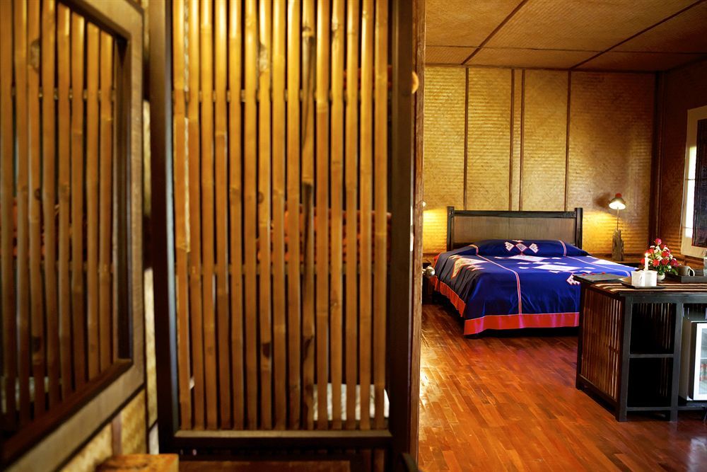 Hmong Hilltribe Lodge Mae Rim Εξωτερικό φωτογραφία