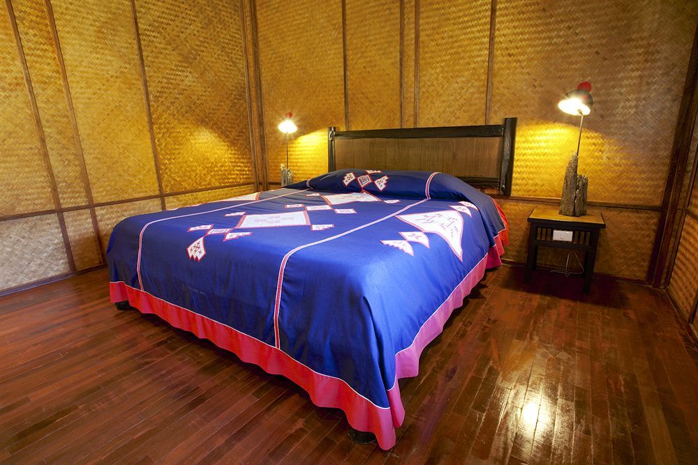 Hmong Hilltribe Lodge Mae Rim Εξωτερικό φωτογραφία